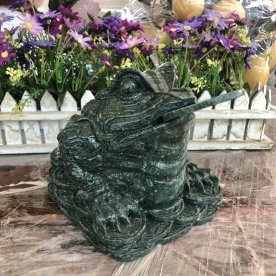 Tượng Cóc Ba Chân, Cóc Ngậm Tiền, Thiềm Thừ phong thủy chiêu tài lộc đá ngọc Ấn Độ - Dài 20 cm