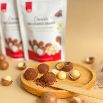 Socola Macca Tiramisu - Túi 50g - SHE Chocolate - Tốt cho sức khỏe - Quà tặng người thân, dịp lễ, thích hợp ăn vặt