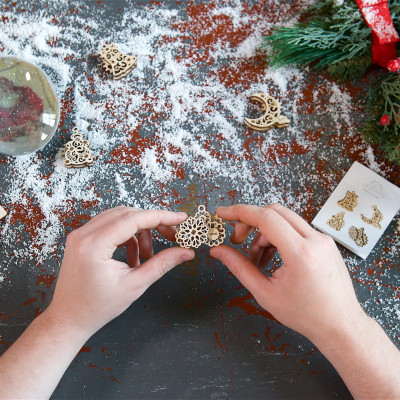 Mô Hình Gỗ Cơ Khí -  U-Fidgets-Gearsmas - Set 4 tấm Trang trí Noel, sản phẩm chính hãng Ugears, nhập khẩu nguyên bộ từ EU, Fidget, DYI