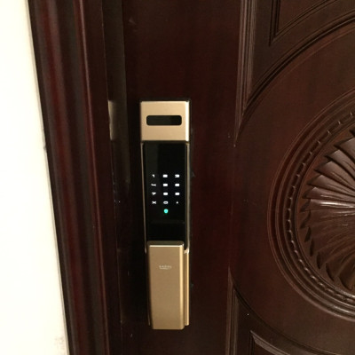 Khóa cửa vân tay Kadol M100F