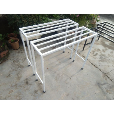 Kệ kê chậu cây ban công sân thượng. Dài 80cm. Rộng 20-25-30cm. Cao 30-40-50-60cm. 1,2,3 nan phụ giằng chân. hộp thép 2x2cm ( Hàng Chính Hãng )