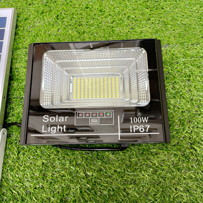 Đèn Năng Lượng Mặt Trời Pha 100W - Bộ sản phẩm gồm Đèn Pha Báo Pin, Tấm Pin NL, Remote và phụ kiện đi kèm