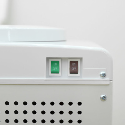 Cây Nước Nóng Lạnh Kangaroo KG3331 (565W)- Hàng Chính Hãng