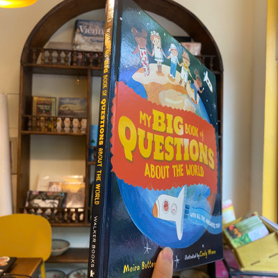 Sách - My Big Book of Questions About the World by Moira Butterfield | Children English Book