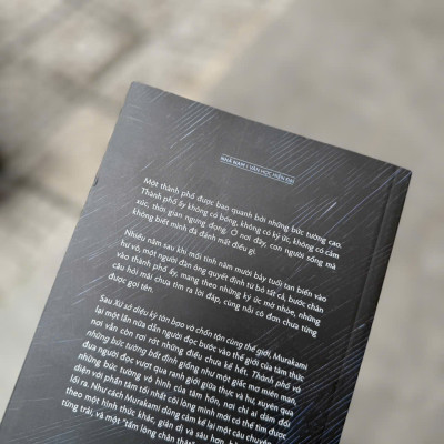 Sách - Thành phố và những bức tường bất định (Haruki Murakami) (Nhã Nam HCM)