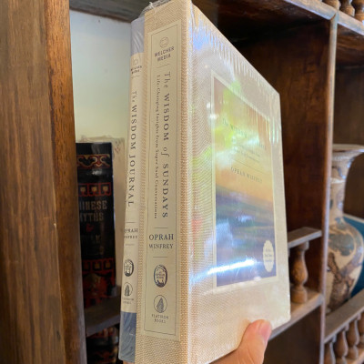 Sách - The Wisdom of Sundays: Life-Changing Insights from Super Soul Conversations by Oprah Winfrey