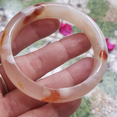 Vòng tay Nữ Bản Hẹ Đá Mã Não Bông Vàng trắng đều đẹp Vòng Ni 52mm x cao 13,5mm x dầy 4mm Nữ 50kg - 52kg đeo xinh đẹp ạ