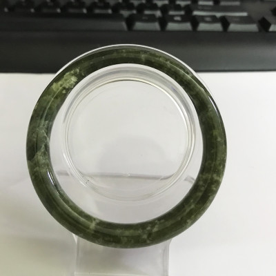 Vòng tay cẩm thạch ngọc tự nhiên của VN màu xanh cho người mệnh Hỏa và Mộc nhiều size