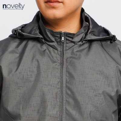 Áo jacket nam in chìm nón rời Novelty xám đậm 2203182