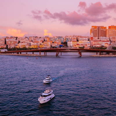 Du Thuyền Merry Fisher 1095 Thuê Riêng – 8 Khách | 4 Giờ