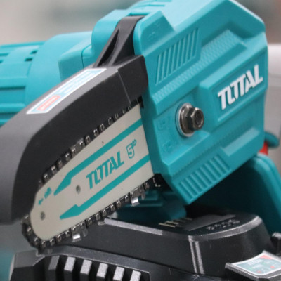 MÁY CƯA XÍCH DÙNG PIN 20V (1 pin 2.0AH +sạc ) TOTAL TGSLI20581 - HÀNG CHÍNH HÃNG