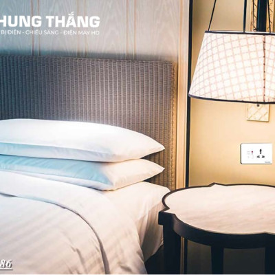 Ổ Cắm Điện An Toàn Tự Động Ngắt Điện Khi Phát Hiện Rò Điện Rạng Đông - Ổ Cắm Âm Tường Chống Giật - Model OCAT01 1C/16A