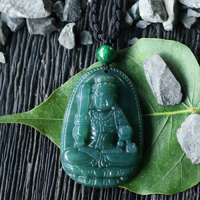 Mặt Dây Chuyền Bất Động Minh Vương Chalcedony Ngọc Quý Gemstones (5 x 3.3 cm)