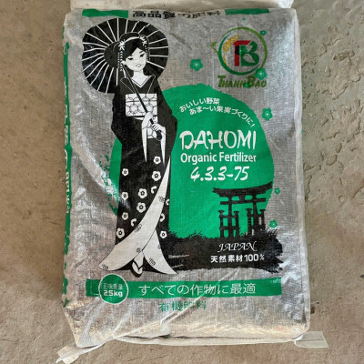 Phân bón hữu cơ Nhật 4-3-3-75 OM Dahomi CCV (25kg) -Sử dụng được cho tất cả loại cây trồng, giải độc hữu cơ, hạ phèn đất
