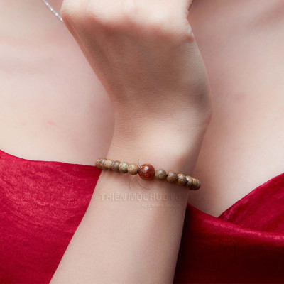Vòng tay Trầm Hương tự nhiên Bảo Mệnh Trầm  thơm dịu nhẹ