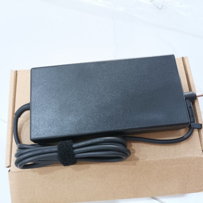Sạc 20V 12A 240W ADAPTER FIT MSI Pulse GL66 12UEK GL66 12UEK-048EN 4.5MM hàng nhập khẩu