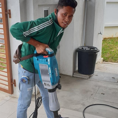 MÁY ĐỤC BÊ TÔNG 1700W (50J) TOTAL TH217506 - HÀNG CHÍNH HÃNG