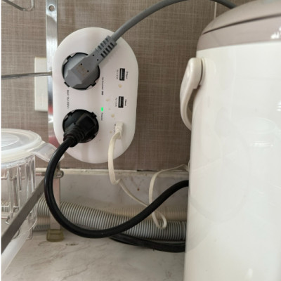 Ổ cắm điện PISEN EU23 (3 USB+2 AC) - Hàng chính hãng