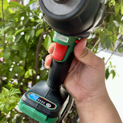 Thân máy siết bulong WORKFIX 650Nm WF-IW650 chân pin phổ thông  - Máy siết bulong ô tô