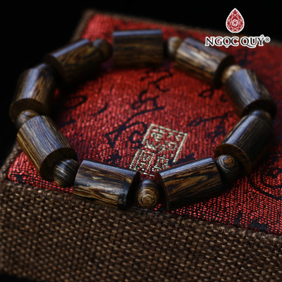 Vòng trầm sánh trụ trơn - Ngọc Quý Gemstones