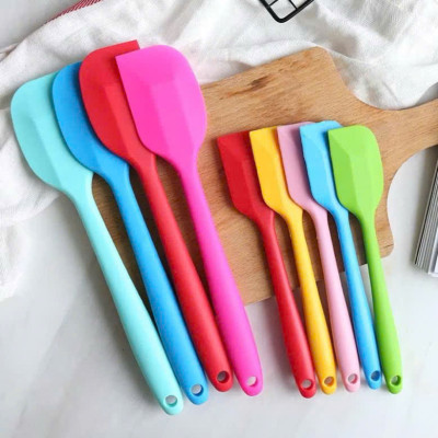 Phới Silicon Dẹt 21cm và 28cm Trộn Bột, Nấu Ăn Chịu Nhiệt Độ Cao - HÀNG CHÍNH HÃNG MINIIN