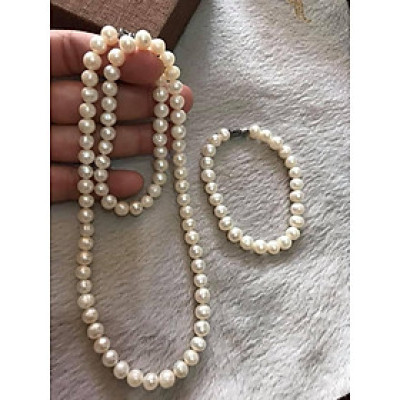CẢ BỘ VÒNG TAY VÀ DÂY CHUỖI CHẤT LIỆU NGỌC TRAI SIZE HƠN 7MM