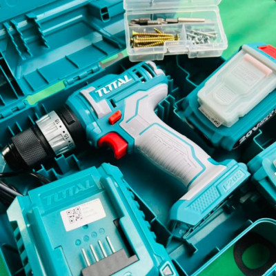 MÁY KHOAN BÚA DÙNG PIN 20V (2 pin 2.0Ah + sạc) TOTAL TIDLI201452 - HÀNG CHÍNH HÃNG