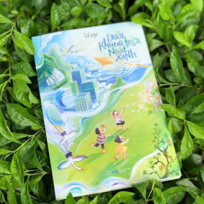Dưới Khung Trời Ngát Xanh