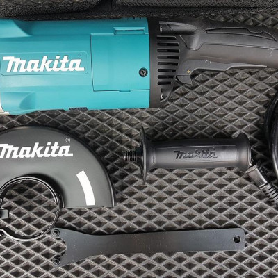 MÁY MÀI GÓC 180MM 2200W MAKITA GA7061R - HÀNG CHÍNH HÃNG