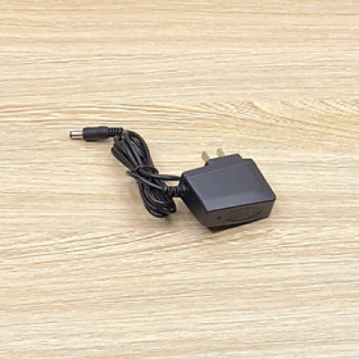 Sạc dùng cho loa trợ giảng AKER MR2500/2700 ( Hàng Chính Hãng )