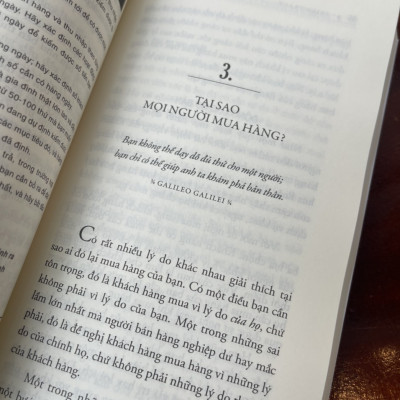 NHỮNG ĐÒN TÂM LÝ TRONG BÁN HÀNG – Brian Tracy – Huyền Trang dịch – Alphabooks – NXB Lao Động (bìa mềm)