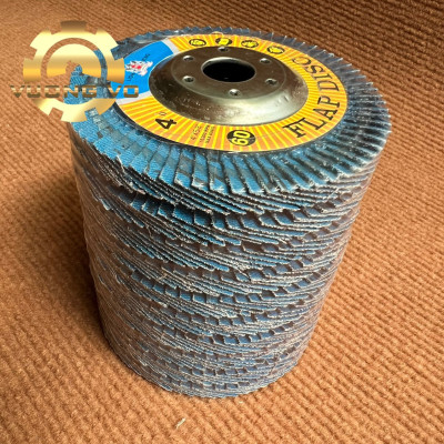 Nhám xếp Lionking-ráp xếp Lionking đường kính 100mm lỗ cốt 16mm (Gía đã bao gôm vat)