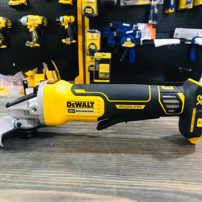 MÁY MÀI CẦM TAY 20V/BL 800 W 125MM DEWALT DCG406P2- HÀNG CHÍNH HÃNG