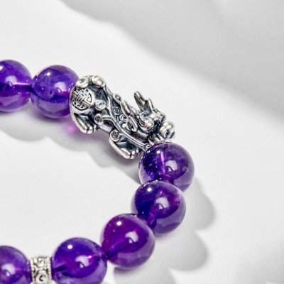 Vòng Tay phong Thủy Đá Thiên Nhiên Phối Charm Tỳ Hưu Bạc Thái 10mm - Ngọc Quý Gemstones