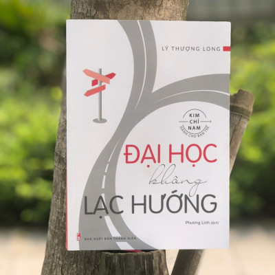Combo sách: Đại Học Không Lạc Hướng (TB) + Vươn Lên Hoặc Bị Đánh Bại (TB) + Khi Bạn Đang Mơ Thì Người Khác Đang Nỗ Lực(TB) + Mỗi Lần Vấp Ngã Là Một Lần Trưởng Thành (TB)+ Hài Hước Một Chút Thế Giới Sẽ Khác Đi (TB)