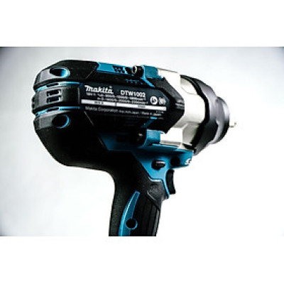 MÁY SIẾT BULONG DÙNG PIN 18V 12.7MM (1/2") MAKITA DTW1002RTJ (02 PIN LION 18V/5.0AH. 01 ĐẾ SẠC PIN NHANH THÙNG MAKPAC) - HÀNG CHÍNH HÃNG