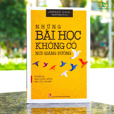 Combo Sách: Bí Kíp Sống Trọn Tuổi Đôi Mươi - Những Bài Học Không Có Nơi Giảng Đường (TB) + Đại Học Không Lạc Hướng (TB) + Tìm Lại Cái Tôi Đã Mất (MinhLongbooks)