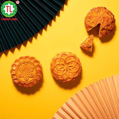 Hộp bánh trung thu 2 bánh 2 trứng 220g - Combo G - Thành Long (440g) - VIỆT NAM