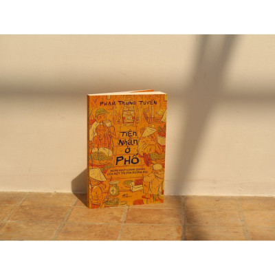 Sách - Tiện nhân ở phố - Nhã Nam Official