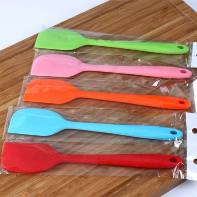 Phới Silicon Dẹt 21cm và 28cm Trộn Bột, Nấu Ăn Chịu Nhiệt Độ Cao - HÀNG CHÍNH HÃNG MINIIN