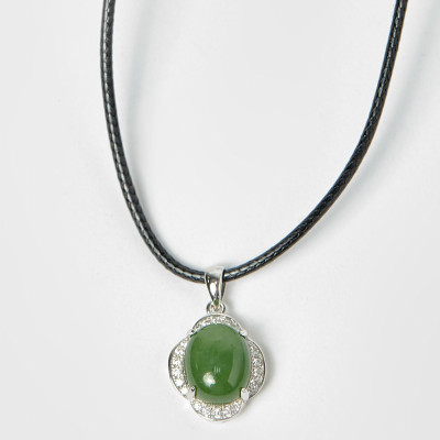 Mặt dây chuyền hoa văn ngọc bích mệnh hỏa, mộc - Ngọc Quý Gemstones