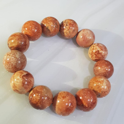 Vòng Tay Nam San Hô Hóa Thạch Mới size vòng 16mm 13 hạt đúng cung sanh tốt Màu Đỏ Hoa Đẹp Sang đỏ dãy núi tự nhiên Vòng hàng hiếm bóng nam đeo đẹp may mắn sang tay lắm ạ
