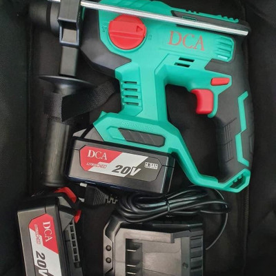 MÁY KHOAN BÊ TÔNG PIN (2PIN 20V/4AH, 1 SẠC) DCA ADZC22BM - HÀNG CHÍNH HÃNG