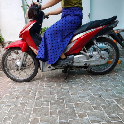 Váy Chống Nắng Xẻ Tà Cao Cấp New Design Chống Tia UV Chất Vải KaKi Cotton Mềm, Thoáng mát (Freesize 40-75 kg)   VCN001