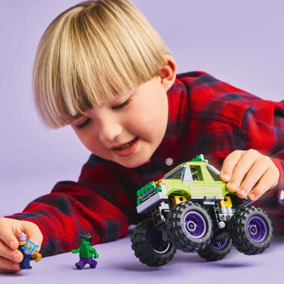Đồ Chơi Lắp Ráp Xe Tải Hulk Đối Đầu Thanos LEGO SUPERHEROES 76312 (229 chi tiết)