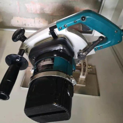 MÁY CẮT ĐÁ GẠCH 180MM 1400W MAKITA 4107R- HÀNG CHÍNH HÃNG