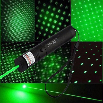 Đèn Pin Laser Tia Xanh Hoặc Tia Đỏ Kèm Pin Và Sạc