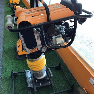 MÁY ĐẦM CÓC HÌNH TRỤ DÙNG XĂNG 4.8KW(6.5HP) INGCO GRT75-2 - HÀNG CHÍNH HÃNG