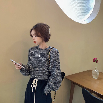 Áo len dáng ngắn phong cách trẻ trung cho Nữ