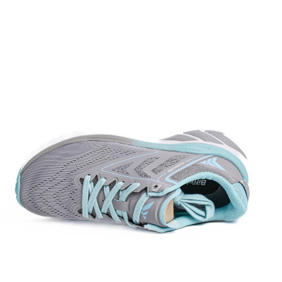 Giày thể thao Biti